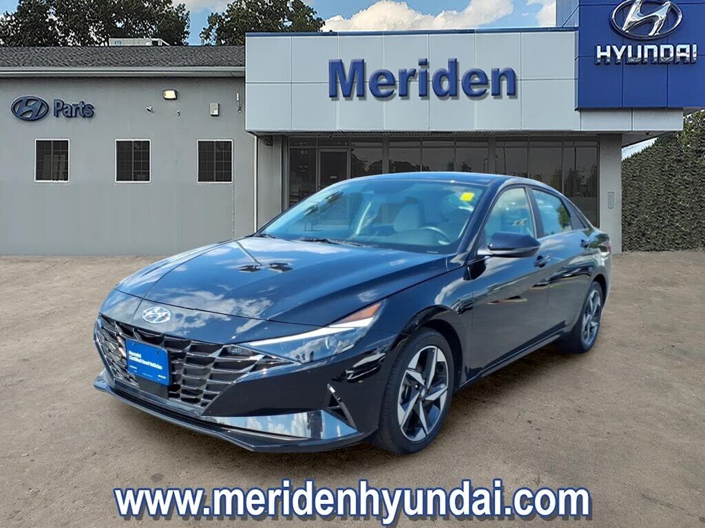 2023 HYUNDAI Elantra