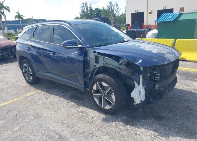2025 HYUNDAI Tucson