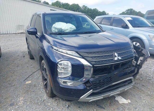 2023 MITSUBISHI Outlander