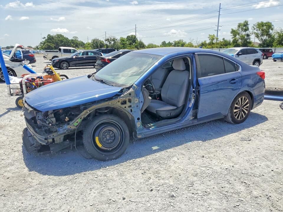 2019 SUBARU Legacy