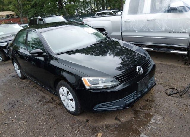 2011 VOLKSWAGEN Jetta