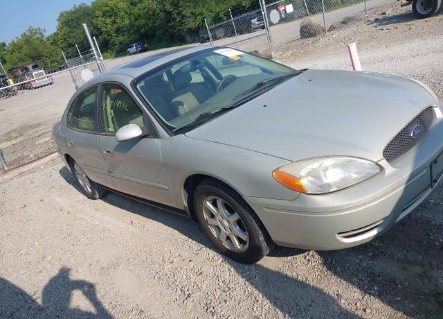 2007 FORD Taurus