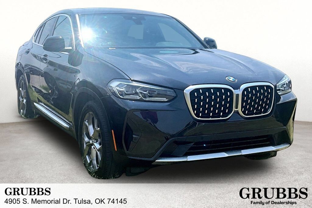 2022 BMW X4