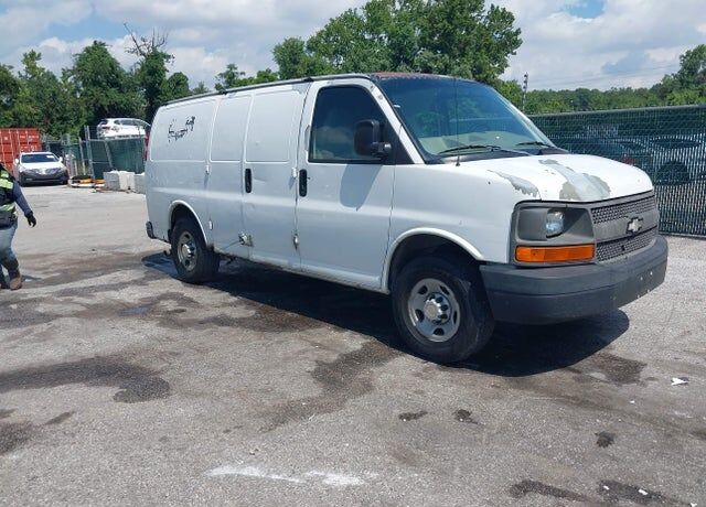 2005 CHEVROLET Express