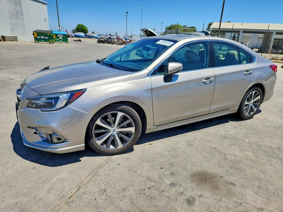 2018 SUBARU Legacy