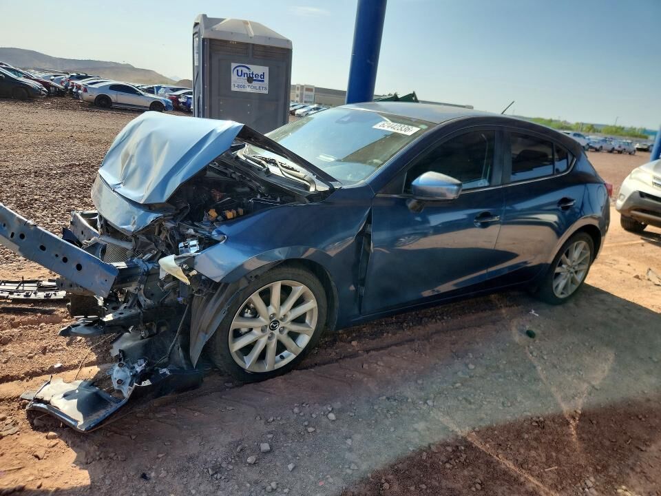 2017 MAZDA Mazda3