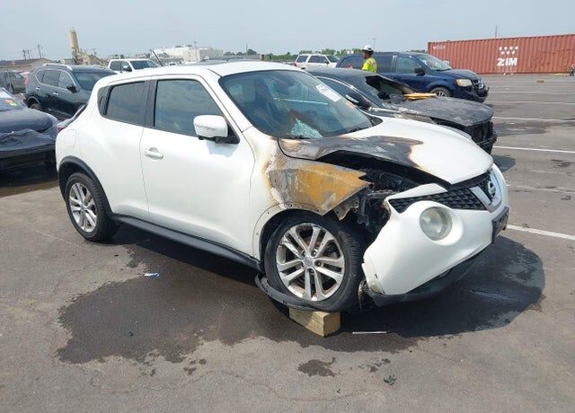 2016 NISSAN Juke