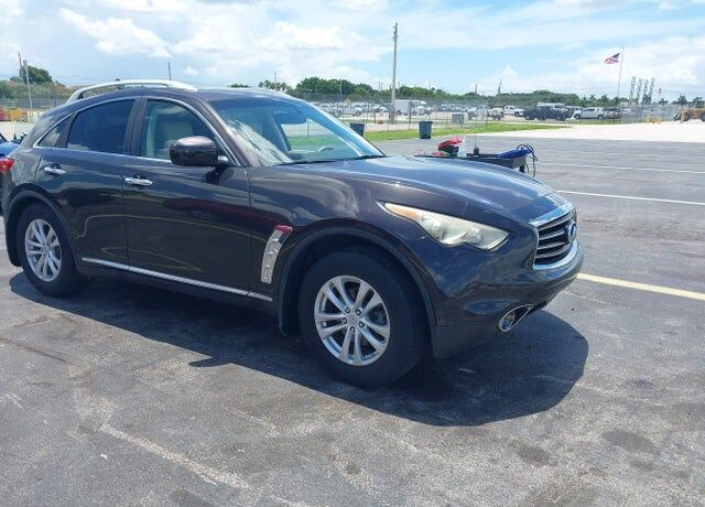 2013 INFINITI FX37