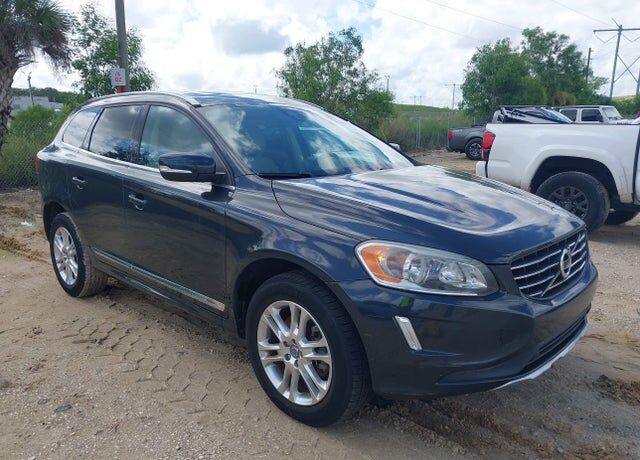 2015 VOLVO XC60
