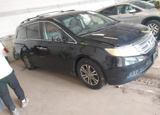 2013 HONDA Odyssey
