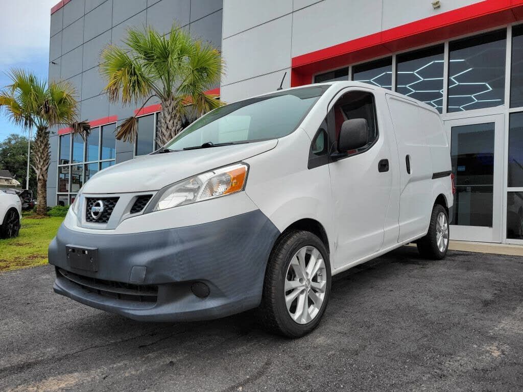 2018 NISSAN NV200