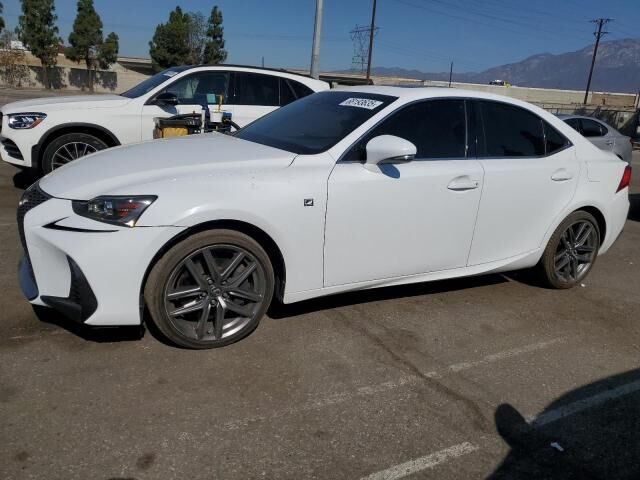 2017 LEXUS IS