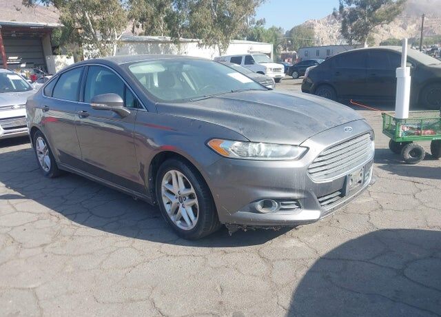 2013 FORD Fusion