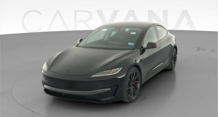 2026 TESLA Model 3