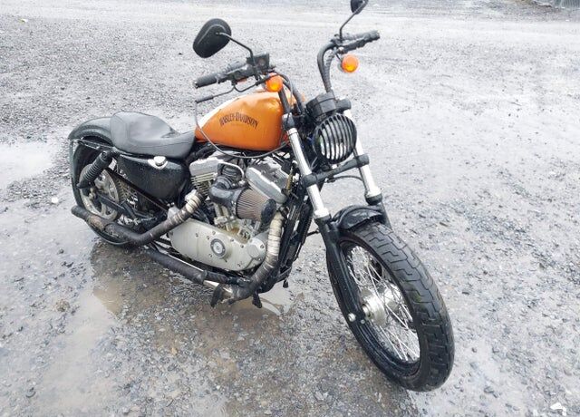 2005 HARLEY DAVIDSON Sportster 883 Custom