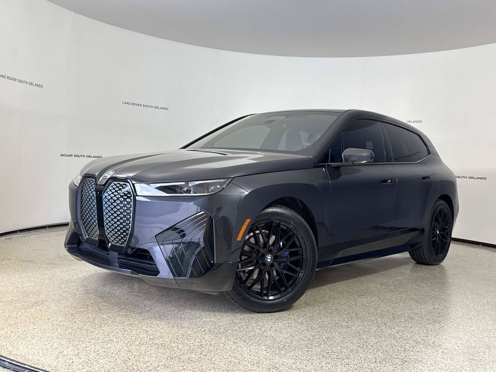 2023 BMW ix