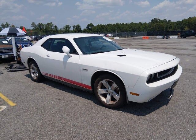 2013 DODGE Challenger
