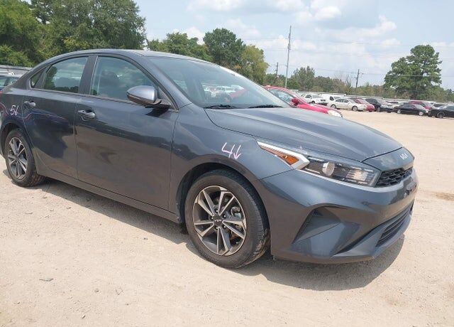 2024 KIA Forte