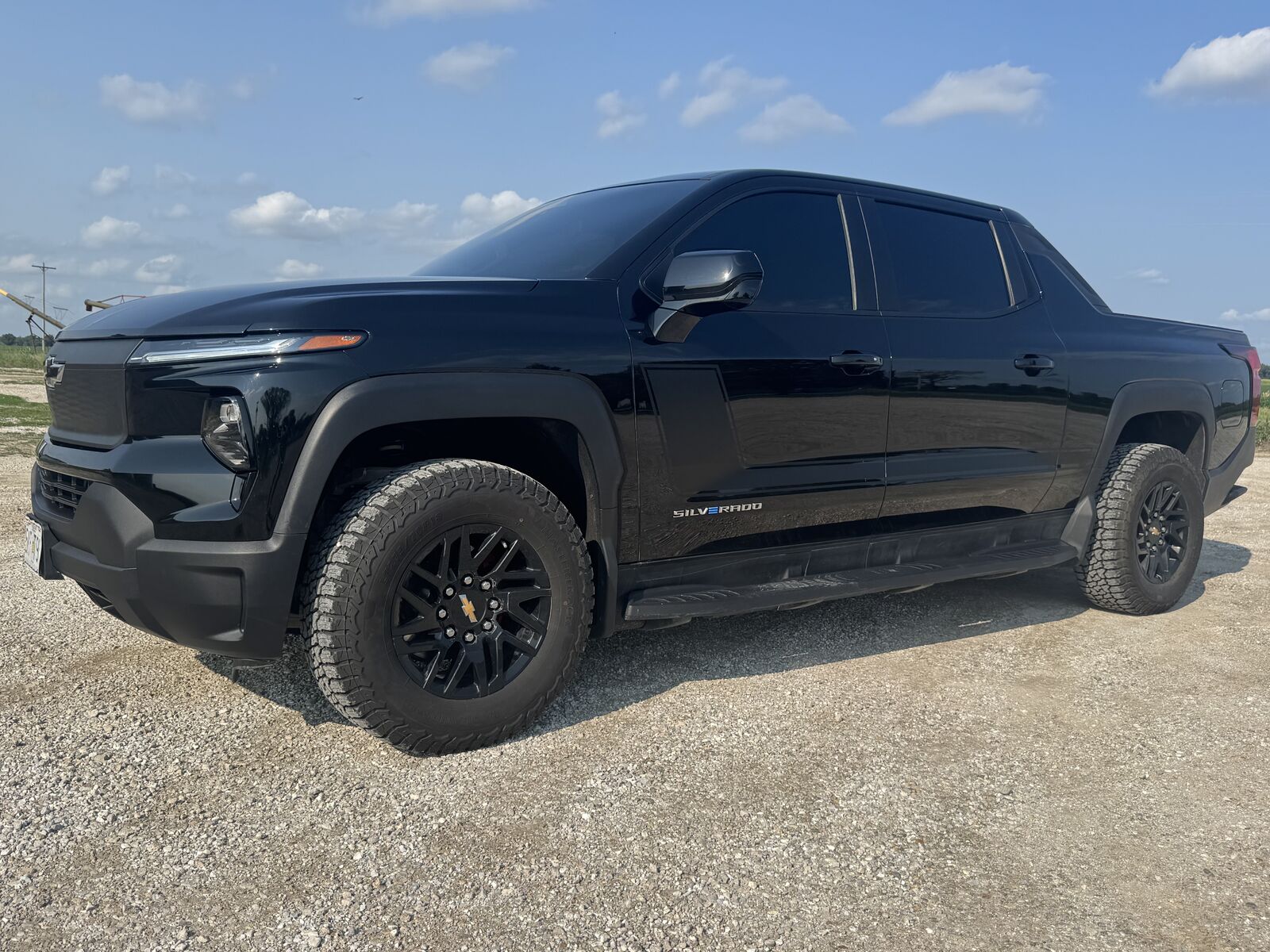 2024 CHEVROLET Silverado EV