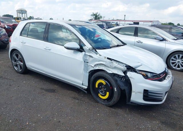 2016 VOLKSWAGEN Golf GTI