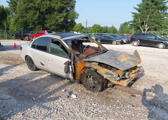 2001 SATURN SL2