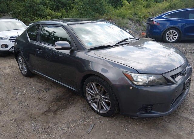 2011 TOYOTA SCION