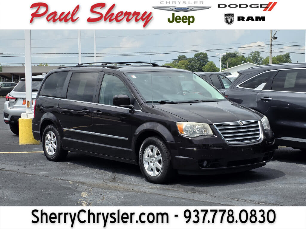 2010 CHRYSLER Town and Country