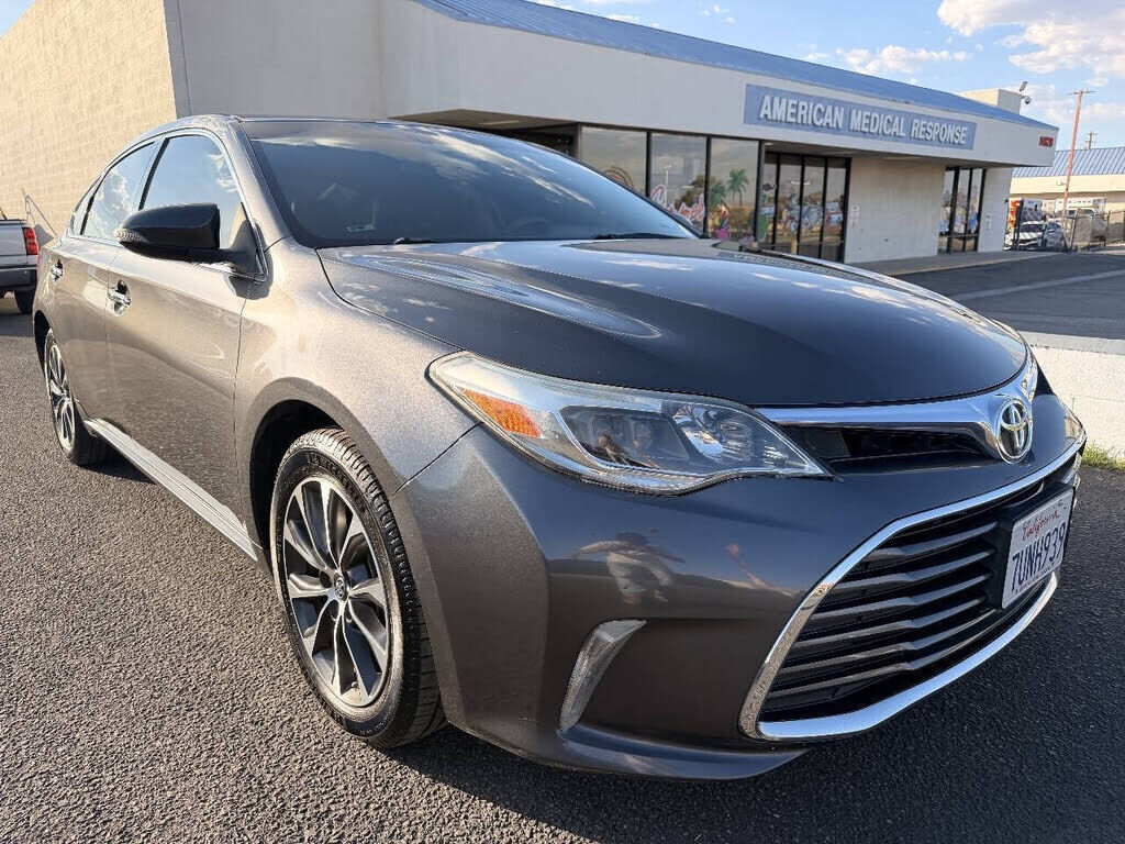 2016 TOYOTA Avalon