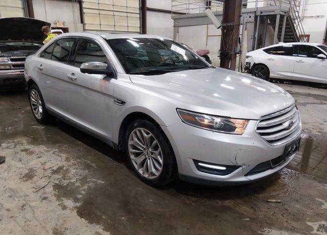 2018 FORD Taurus