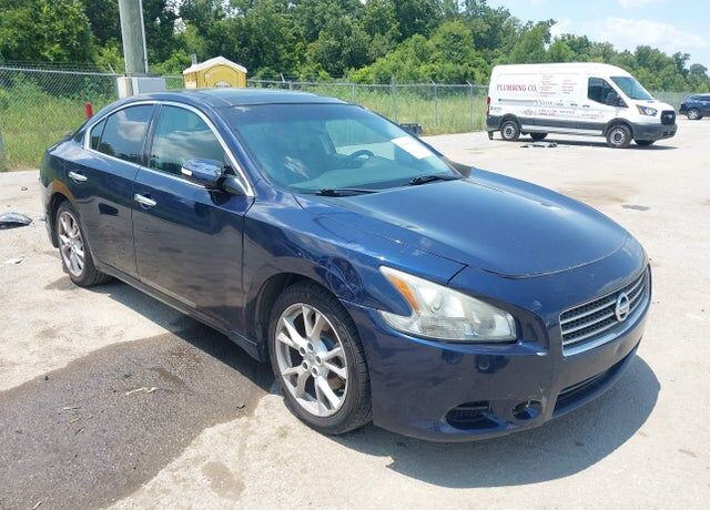 2014 NISSAN Maxima