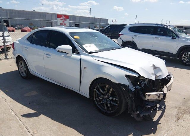 2017 LEXUS IS