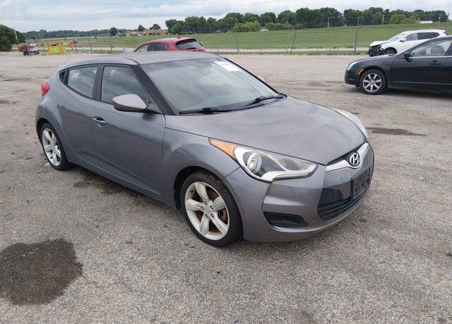 2014 HYUNDAI Veloster