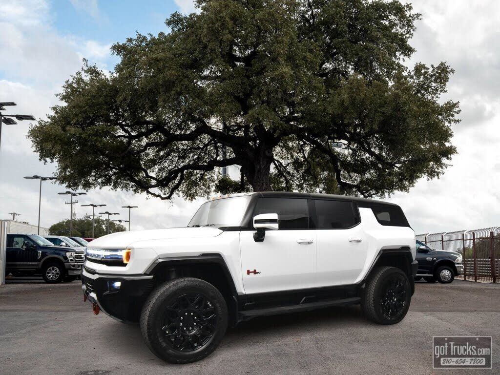 2025 GMC Hummer EV SUV