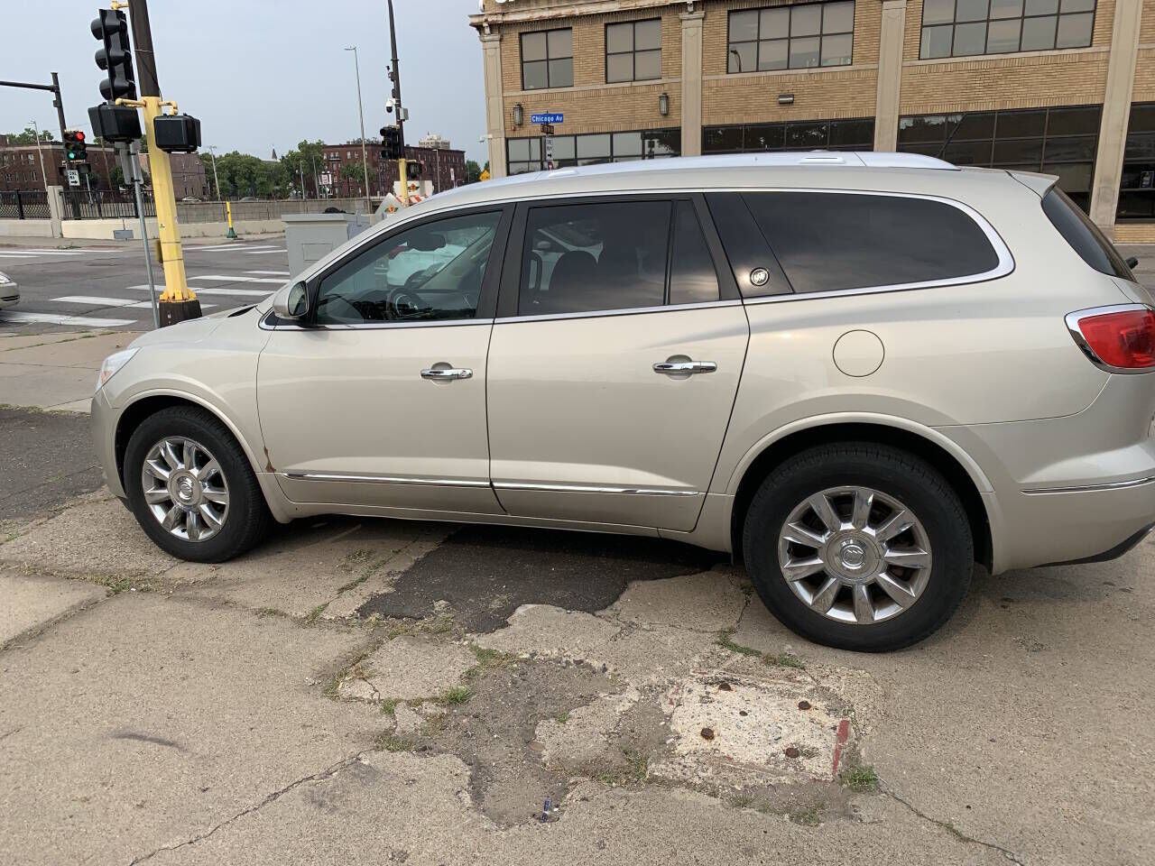 2013 BUICK Enclave