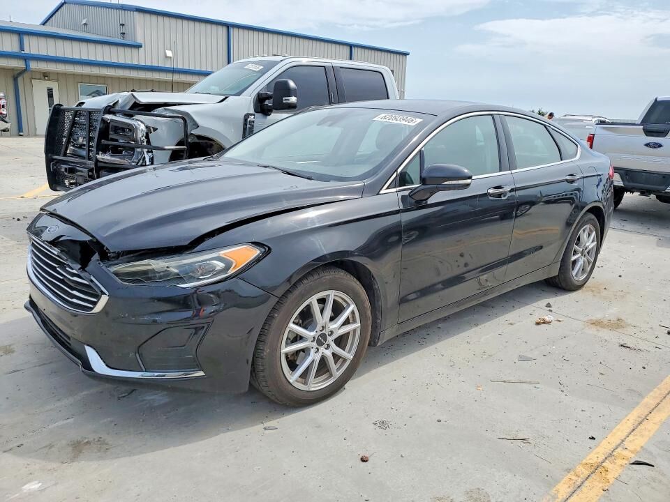 2019 FORD Fusion