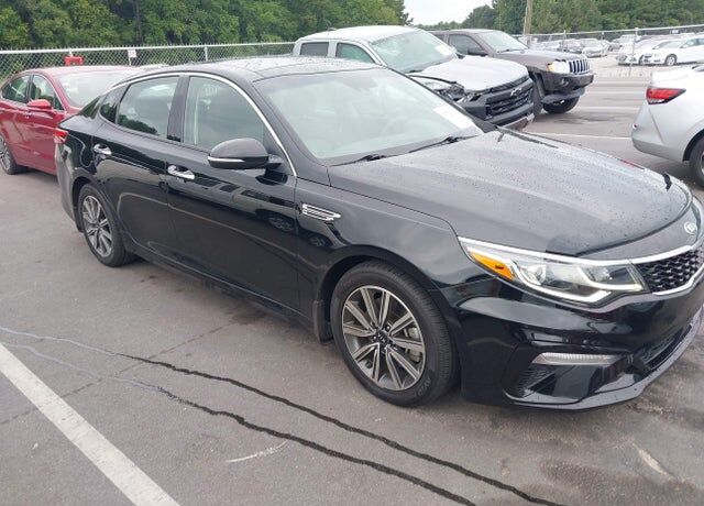 2019 KIA Optima