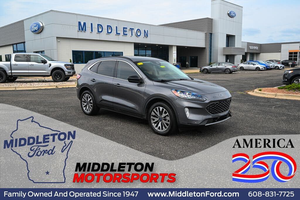 2021 FORD Escape