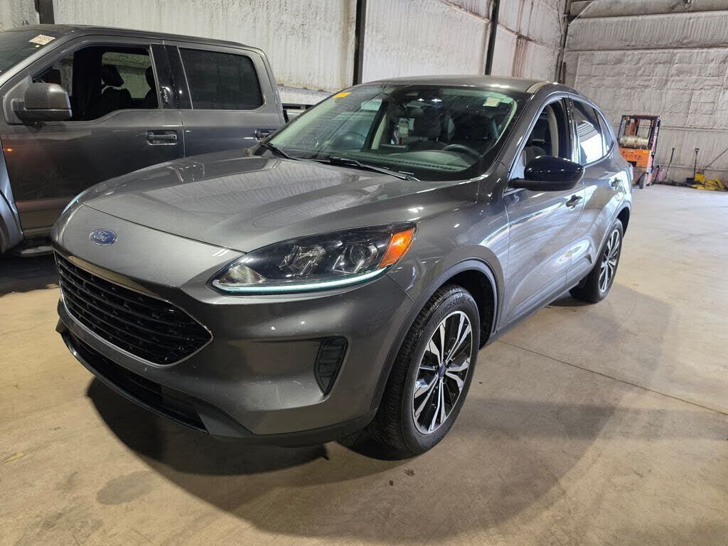 2022 FORD Escape