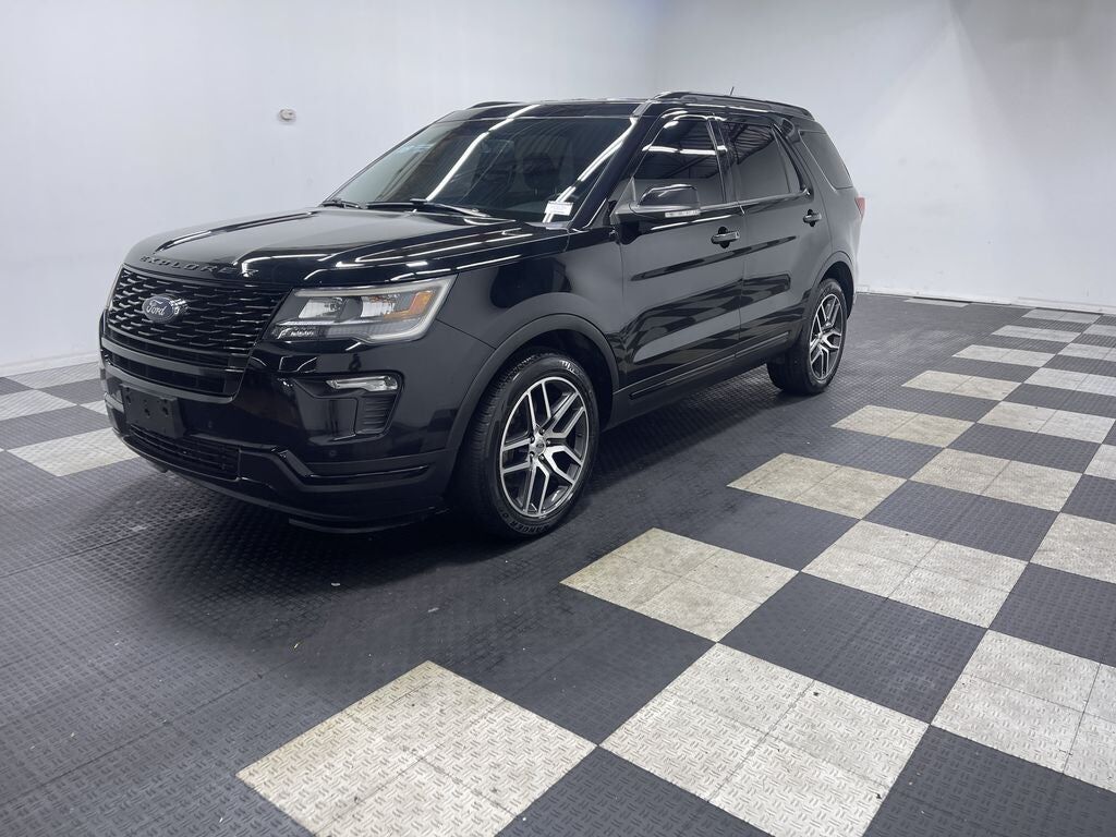 2018 FORD Explorer