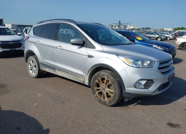 2017 FORD Escape