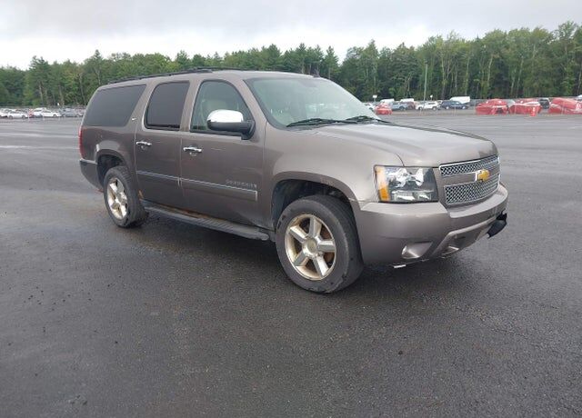 2012 CHEVROLET Suburban