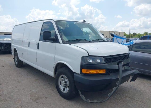2021 CHEVROLET Express