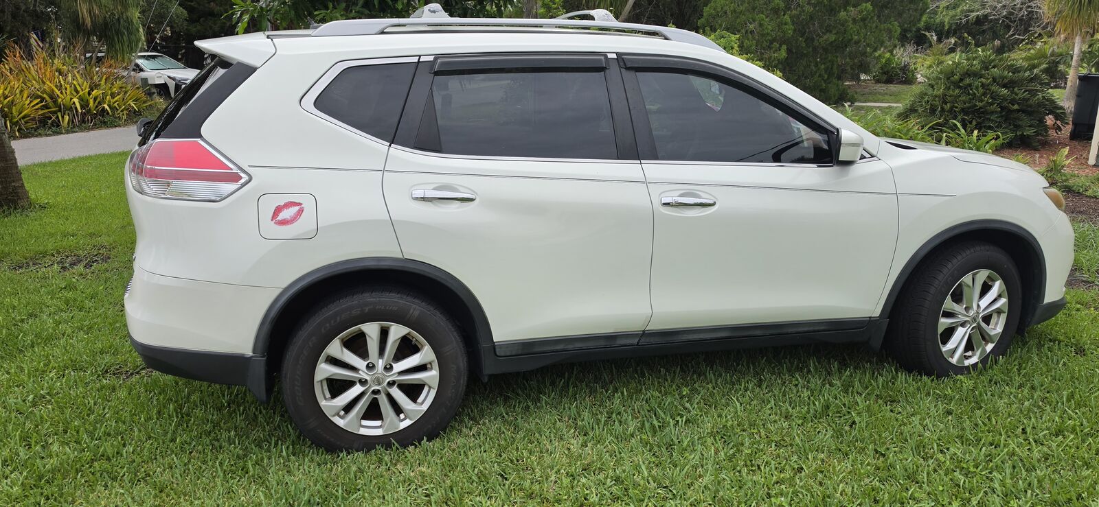 2014 NISSAN Rogue