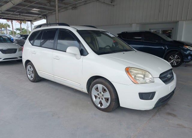 2009 KIA Rondo