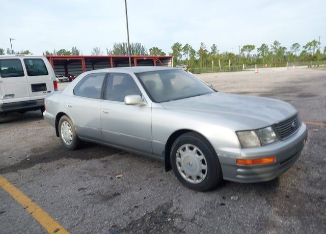 1995 LEXUS LS