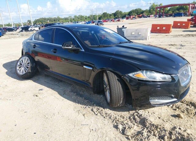 2012 JAGUAR XF