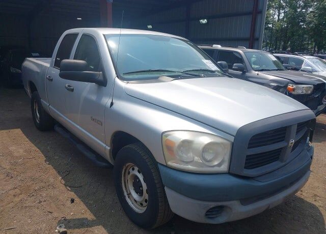 2008 DODGE Ram