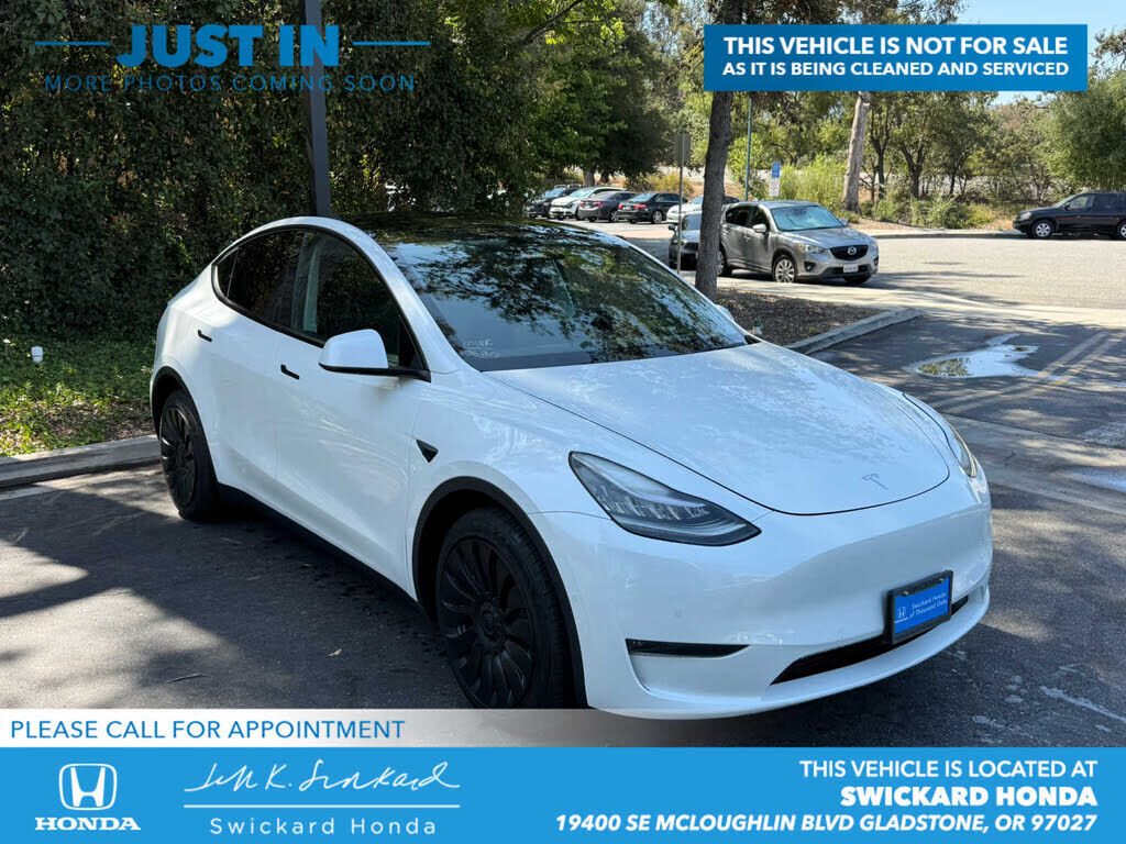 2021 TESLA Model Y