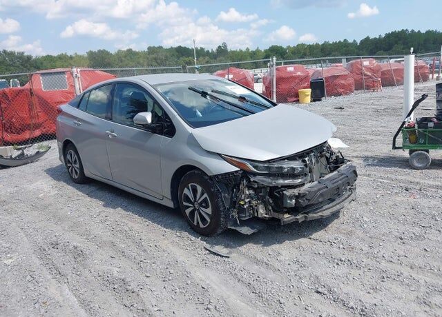 2018 TOYOTA Prius
