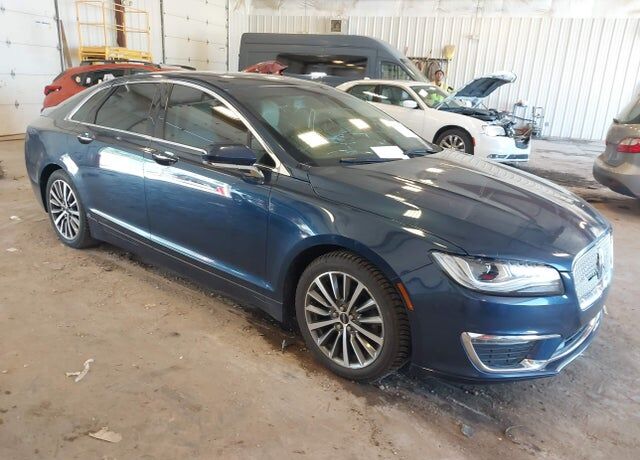 2017 LINCOLN MKZ